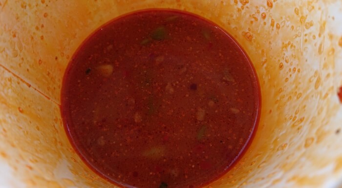 ファミマのラ王赤タンタンのスープ